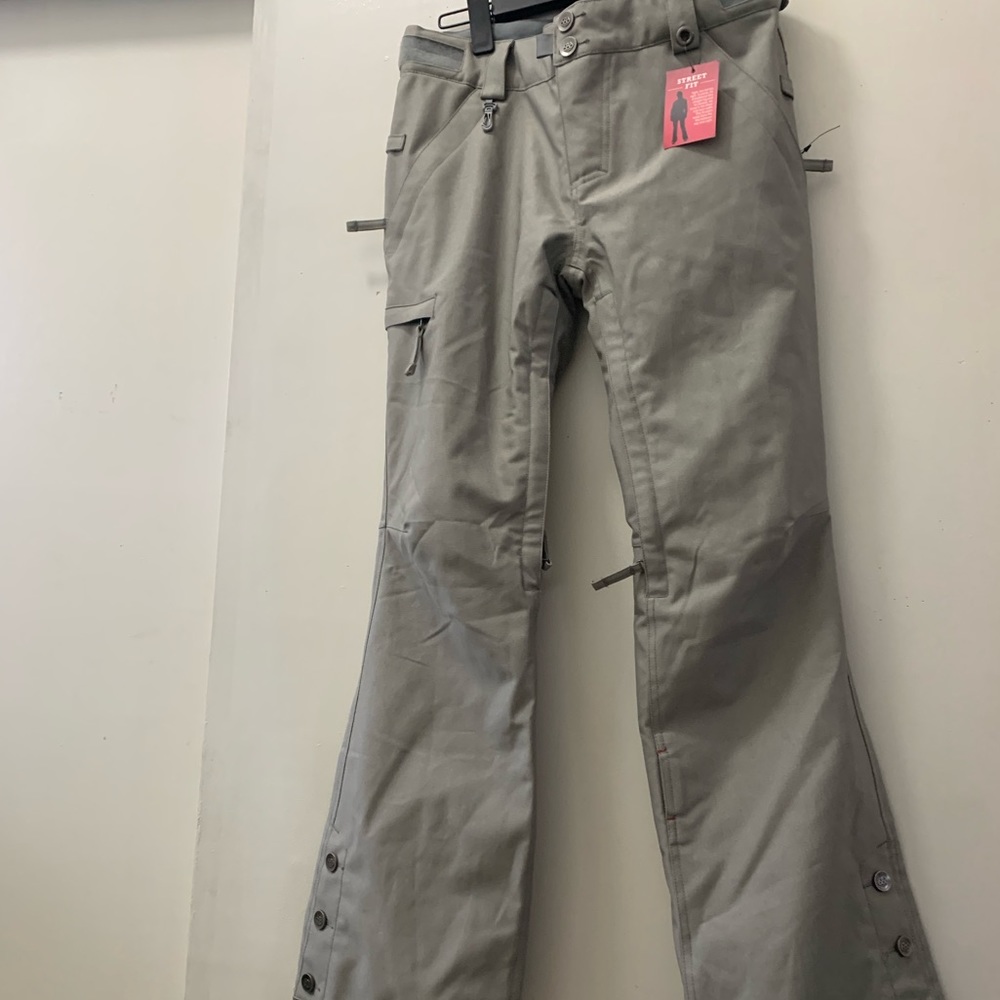 Women’s 686 Snow pants